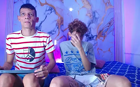 Desire Boys1 online show from March 24, 7:03 pm