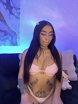 NATHASHA EC online show from April 11, 12:31 pm