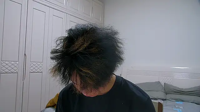 icecream-002 online show from March 14, 10:21 am