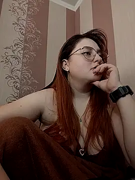 Snapshot of ShyAngel_X chatting on March 10, 9:35 am ShyAngel X online show from March 10, 9:35 am