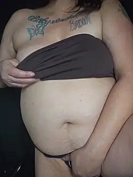 Snapshot of LaPutotota chatting on July 4, 1:37 pm LaPutotota online show from July 4, 1:37 pm