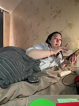 Besthot 2026 online show from March 12, 1:15 pm