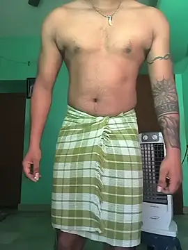 Snapshot of kamasutra012345 chatting on June 5, 4:39 am kamasutra012345 online show from June 5, 4:39 am