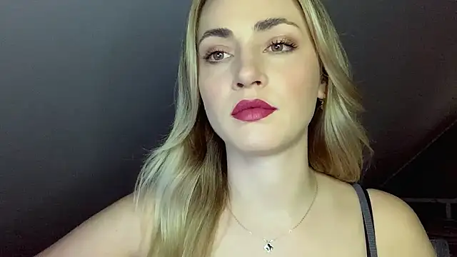 ScarlettSensitive online show from May 16, 2:16 pm