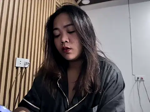  georgiax  online show from June 12, 1:58 am