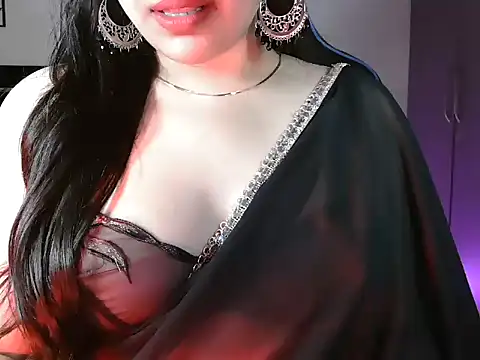 Snapshot of NaughtyUrus chatting on May 13, 1:40 pm NaughtyUrus online show from May 13, 1:40 pm