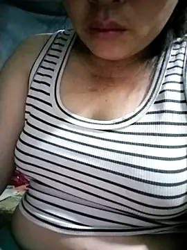 Min-in online show from April 14, 10:15 pm