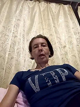Snapshot of Tania9876 chatting on July 26, 8:49 pm Tania9876 online show from July 26, 8:49 pm