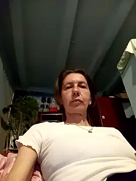 Tania9876 online show from May 14, 8:06 pm