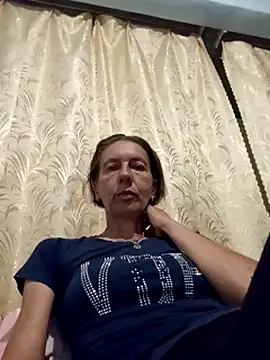 Snapshot of Tania9876 chatting on July 13, 7:57 pm Tania9876 online show from July 13, 7:57 pm