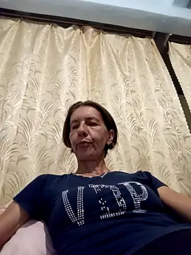 Snapshot of Tania9876 chatting on July 23, 7:32 pm Tania9876 online show from July 23, 7:32 pm