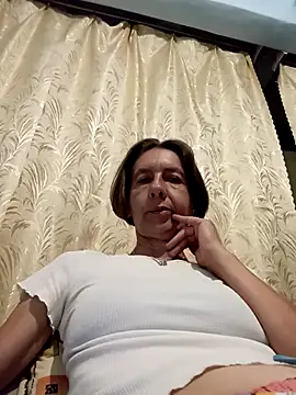 Snapshot of Tania9876 chatting on June 29, 7:13 pm Tania9876 online show from June 29, 7:13 pm