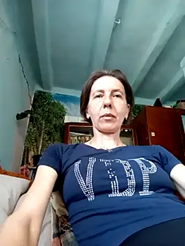Tania9876 online show from May 6, 9:35 am