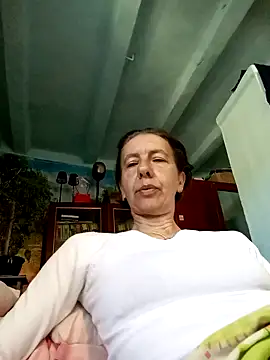 Tania9876 online show from May 22, 6:33 am