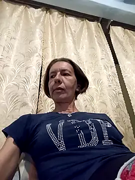 Snapshot of Tania9876 chatting on July 5, 7:21 pm Tania9876 online show from July 5, 7:21 pm