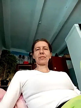 Tania9876 online show from May 17, 7:30 am