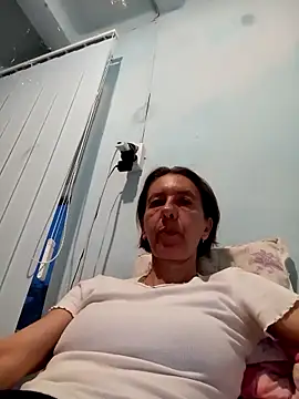 Tania9876 online show from May 29, 6:14 pm