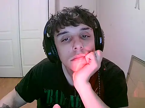 santi2002cum online show from March 11, 1:10 am