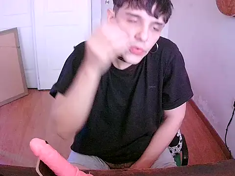 santi2002cum online show from March 9, 3:48 pm