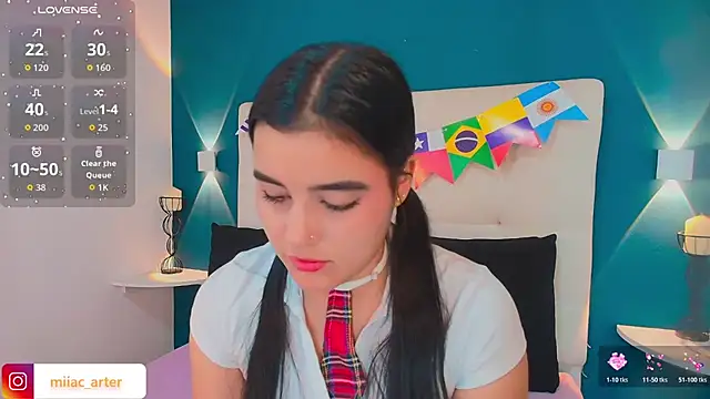 Snapshot of MiaaCarter_ chatting on July 5, 1:07 pm MiaaCarter online show from July 5, 1:07 pm