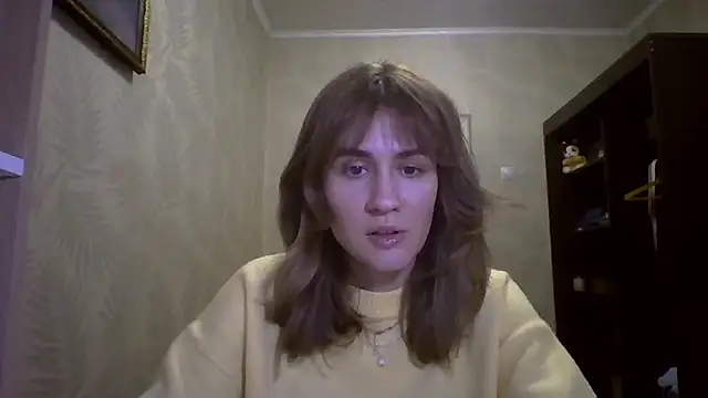 ElenoreHolguin online show from March 18, 6:20 pm