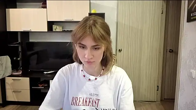 ElenoreHolguin online show from April 5, 3:40 pm