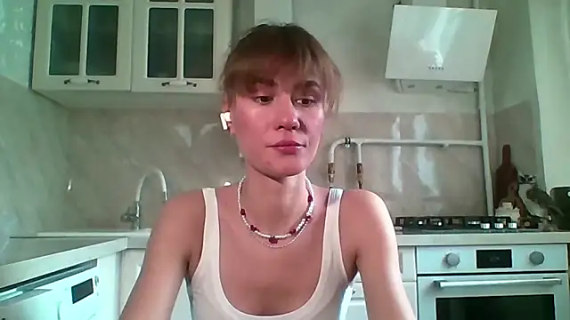 ElenoreHolguin online show from April 14, 9:25 am