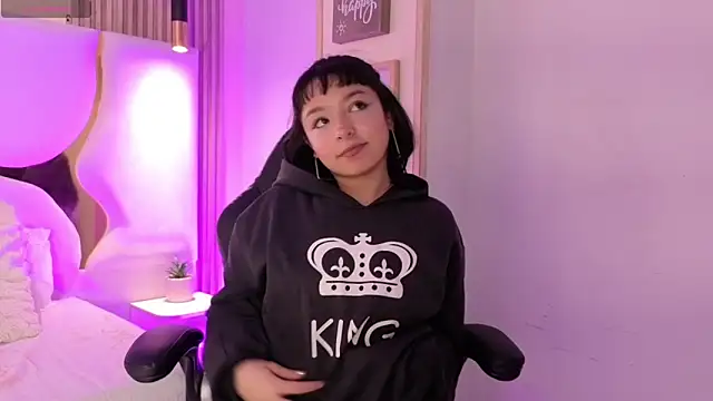 Candy joness online show from March 10, 12:42 pm