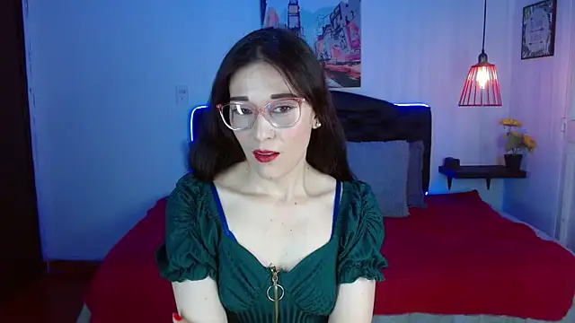 Mylu xx online show from April 30, 1:29 pm