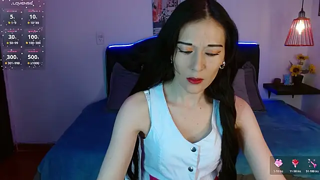 Mylu xx online show from July 22, 1:24 pm