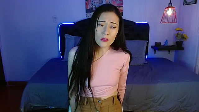 Mylu xx online show from June 2, 1:33 pm