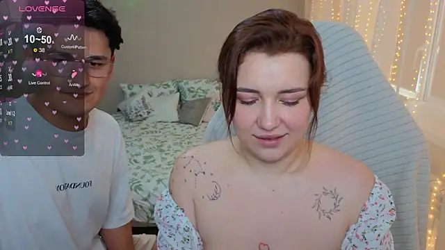 coupleperfectt online show from May 13, 11:39 am