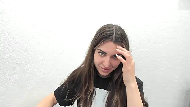 summmmersky1 online show from March 9, 6:22 pm