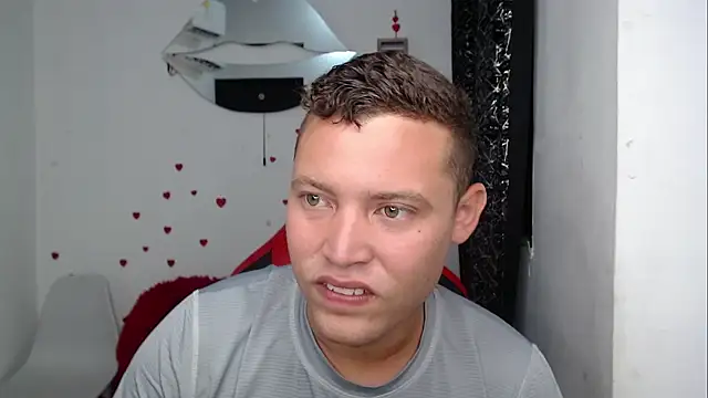 sven fox723 online show from April 4, 11:50 am