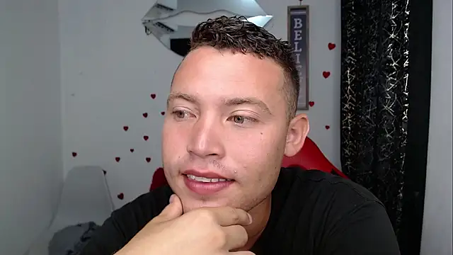 sven fox723 online show from March 29, 2:08 pm