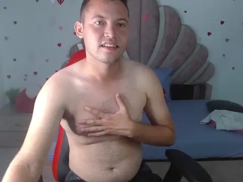 sven fox723 online show from March 11, 11:37 am