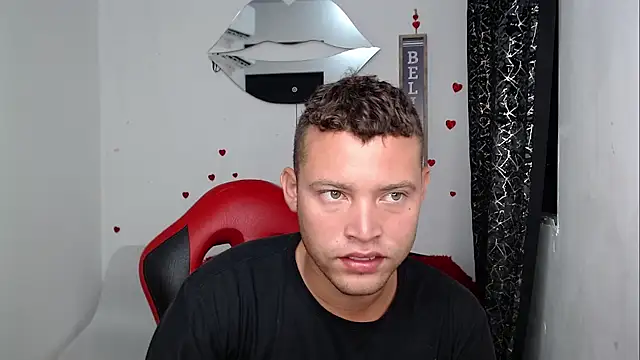 sven fox723 online show from April 1, 12:06 pm