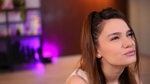 Lena Laurent online show from March 28, 10:16 am