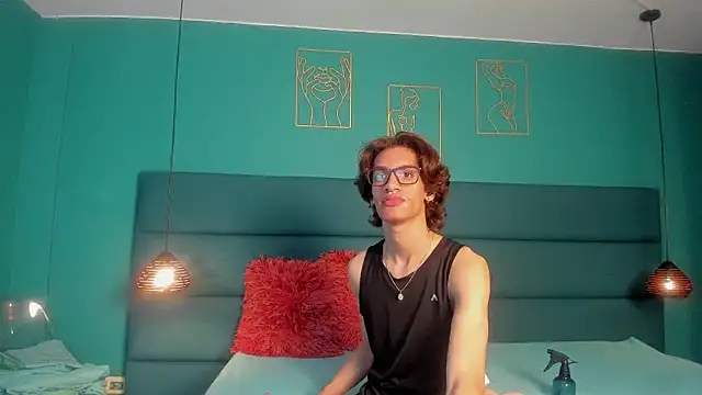 willturneer online show from March 25, 4:12 am