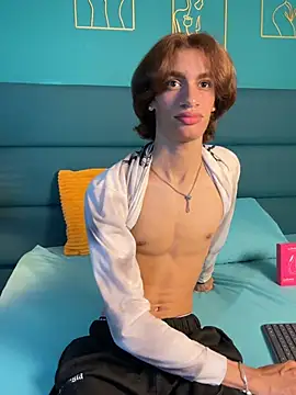 willturneer online show from June 7, 12:49 am