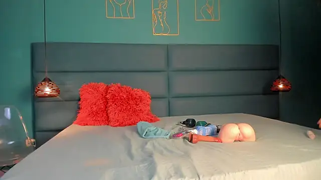 willturneer online show from March 16, 4:09 am