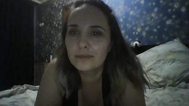 Alisa07qw online show from April 20, 3:02 pm