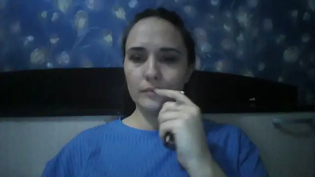 Alisa07qw online show from March 23, 7:30 am