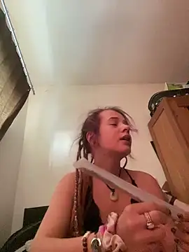 420Lina666 online show from April 3, 4:13 pm