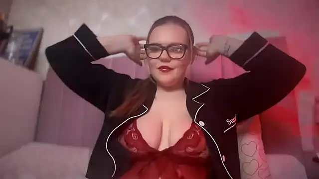 MissMilly050 online show from April 16, 9:39 pm