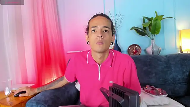 Skinny Mac online show from July 24, 1:40 pm