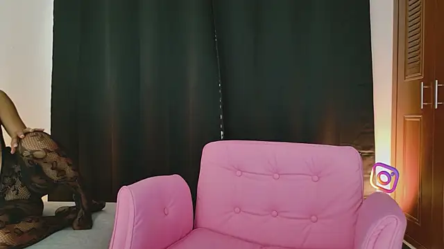 kittymyers online show from April 11, 1:59 pm