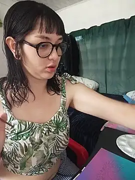 LilithBluum online show from July 15, 5:09 pm