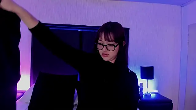 LilithBluum online show from April 19, 4:08 pm