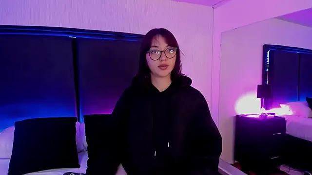 LilithBluum online show from April 10, 11:28 am